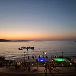 Spacious Bugibba Seafront 3br Free Parking Free Wifi * San Pawl il-Baħar