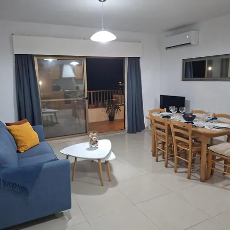 Spacious Bugibba Seafront 3br Free Parking Free Wifi St. Paul's Bay