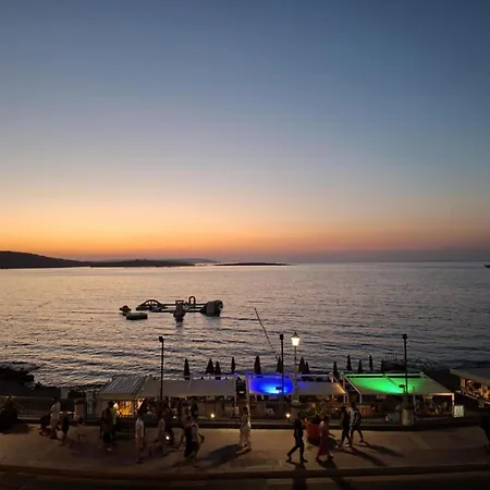 Spacious Bugibba Seafront 3br Free Parking Free Wifi * St. Paul's Bay