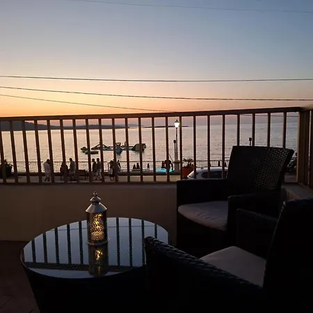 Spacious Bugibba Seafront 3br Free Parking Free Wifi *