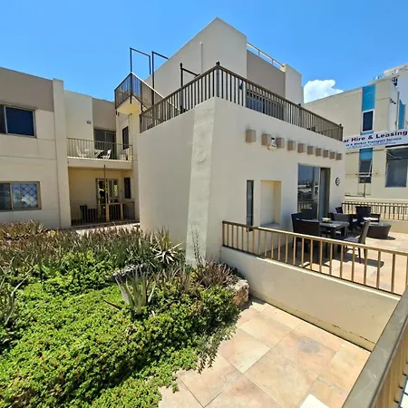 Spacious Bugibba Seafront 3br Free Parking Free Wifi