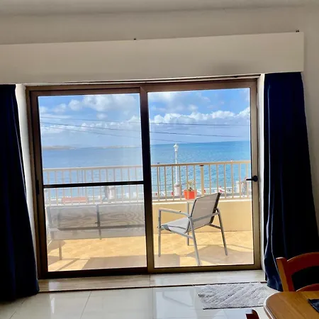 Spacious Bugibba Seafront 3br Free Parking Free Wifi Holiday home
