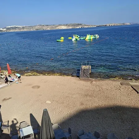 Spacious Bugibba Seafront 3br Free Parking Free Wifi 別荘 セント・ポールズ・ベイ