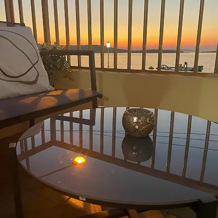 Spacious Bugibba Seafront 3br Free Parking Free Wifi